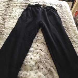 NWT Reebok men’s sweats